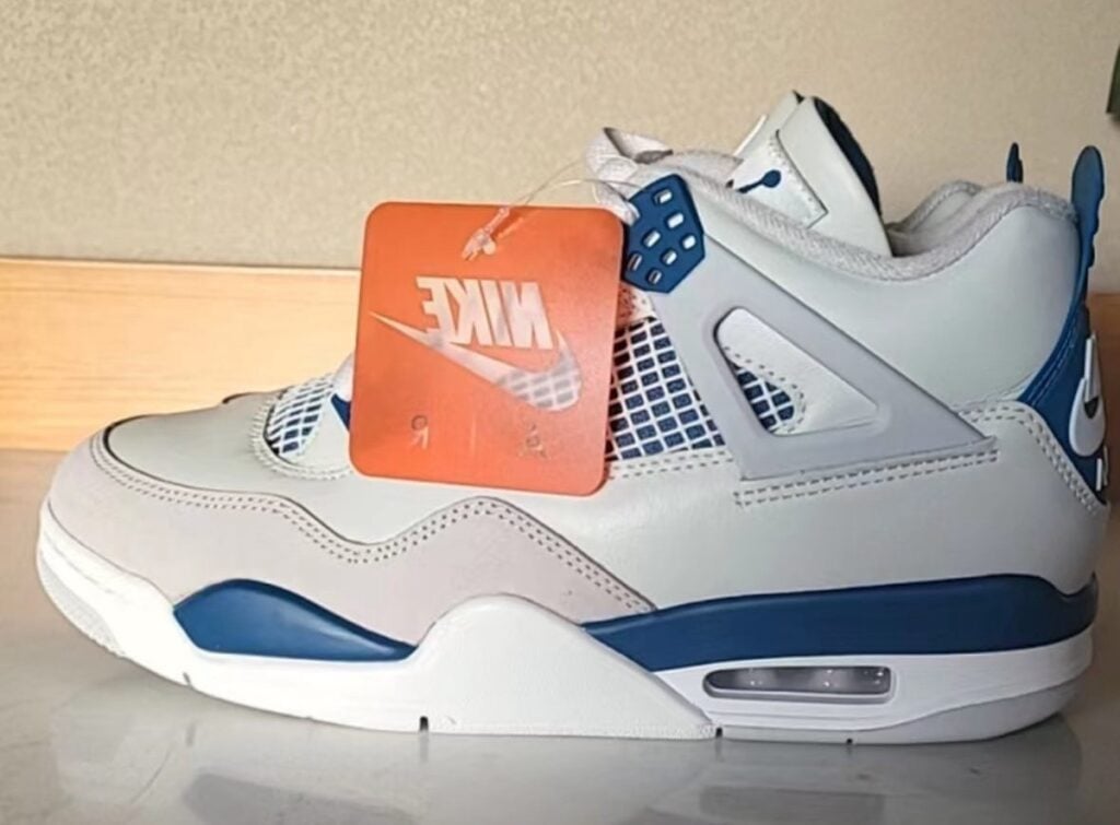 Air Jordan 4 Military Blue 2024