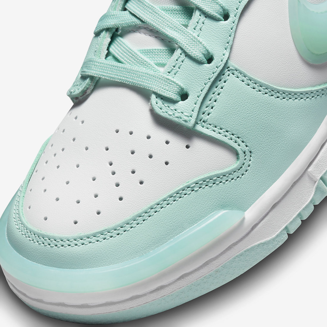 Nike Dunk Low Twist Jade Ice DZ2794-101