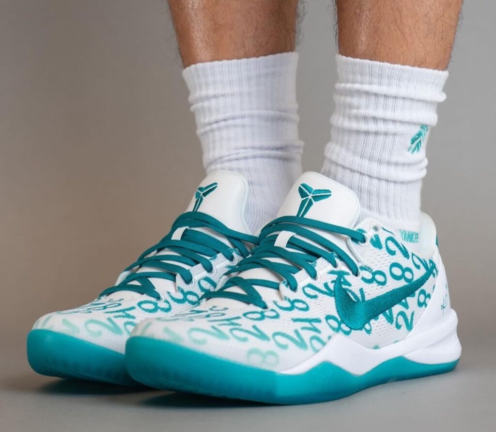 Nike Kobe 8 Protro Radiant Emerald On-Feet